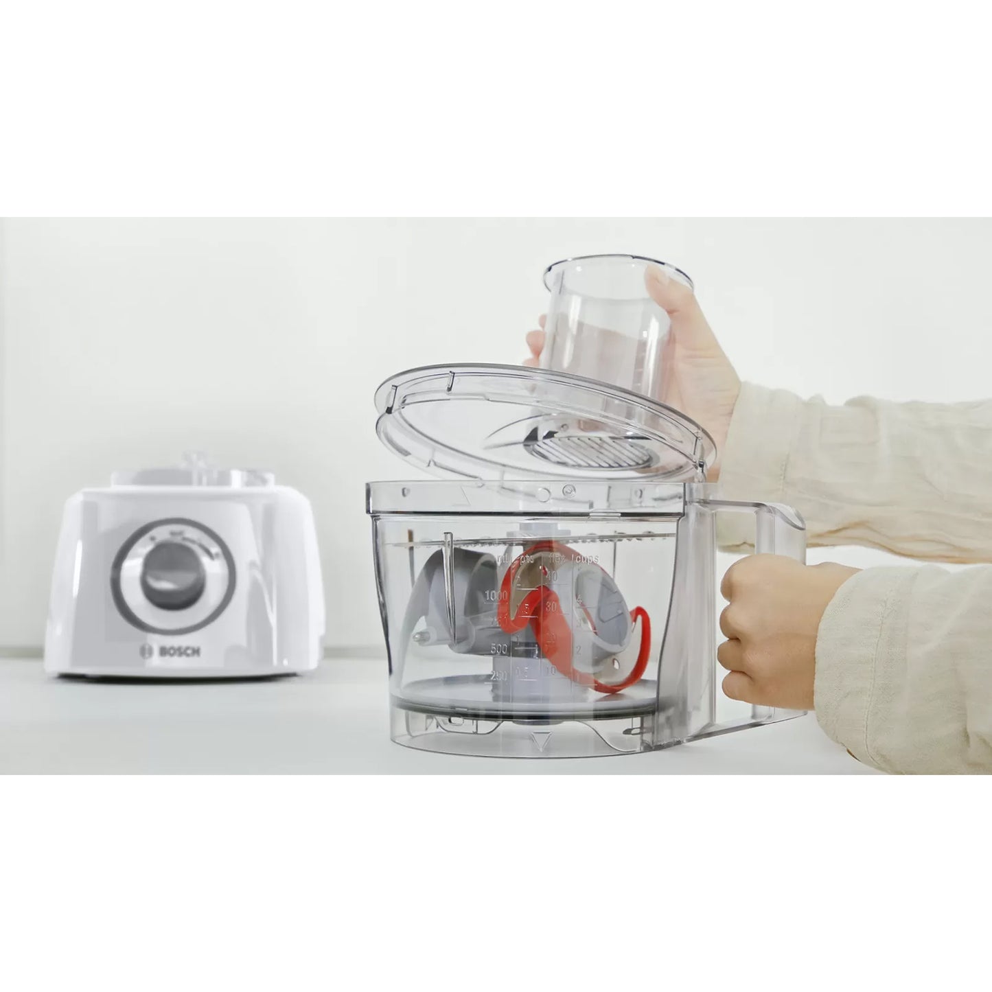 Bosch MCM3110W Matberedare 800 W, vit