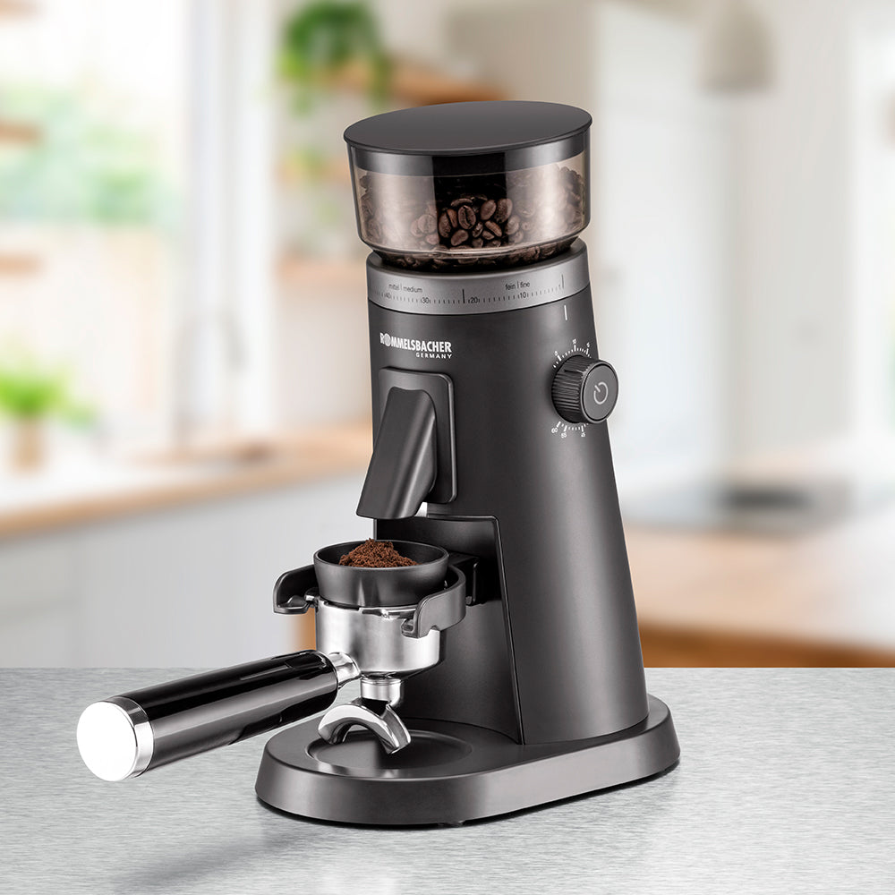 Rommelsbacher EKM 600 Premium Kaffekvarn Detalj dosering i filter