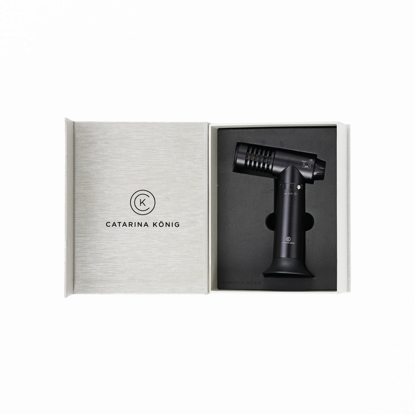 Catarina König 1218 Master Collection Brännare Svart i giftbox