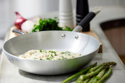 Miljöbild Markus Aujalay 1325C Pastapanna 32cm