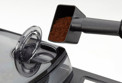 Detaljbild Gaggia Cadorna påfyllning av malt kaffe