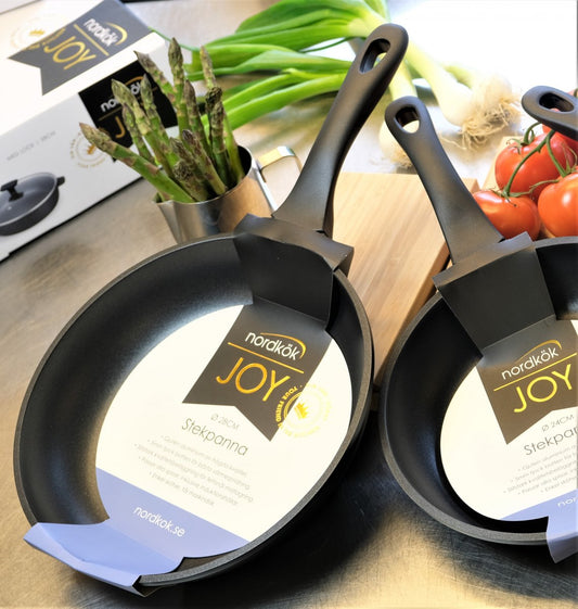 Förpackning Nordkök 80028 JOY Stekpanna 28cm